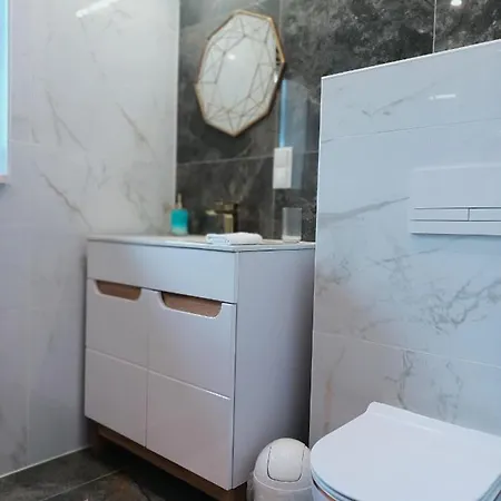 Lodowy Dom Apartment